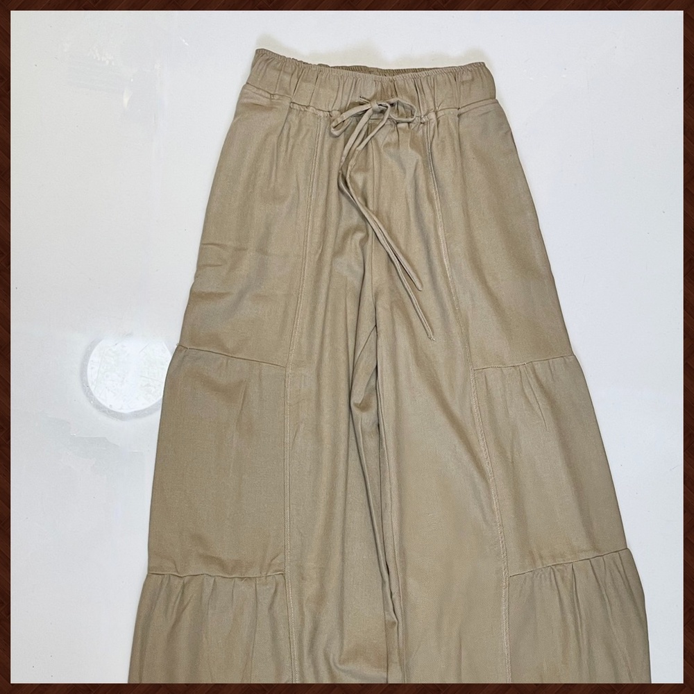 UMGEE Side Tiered Wide Flared Leg Pants Elasticized Waist, Drawstring & Pockets - Picture 14 of 16
